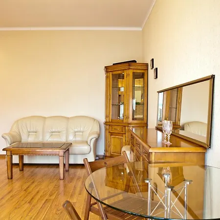 Tvoy Ostrov Na Yanki Kupala Apartament *